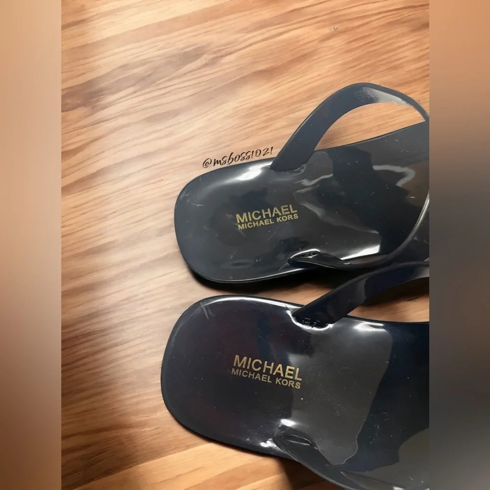 Michael Kors Black Jelly Thong W/Gold MK Logo BRAND NEW NEVER WORN_3